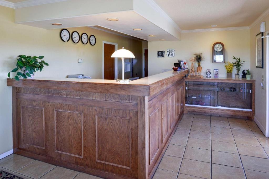 Route 66 Inn & Suites By Oyo Vega Tx Εξωτερικό φωτογραφία