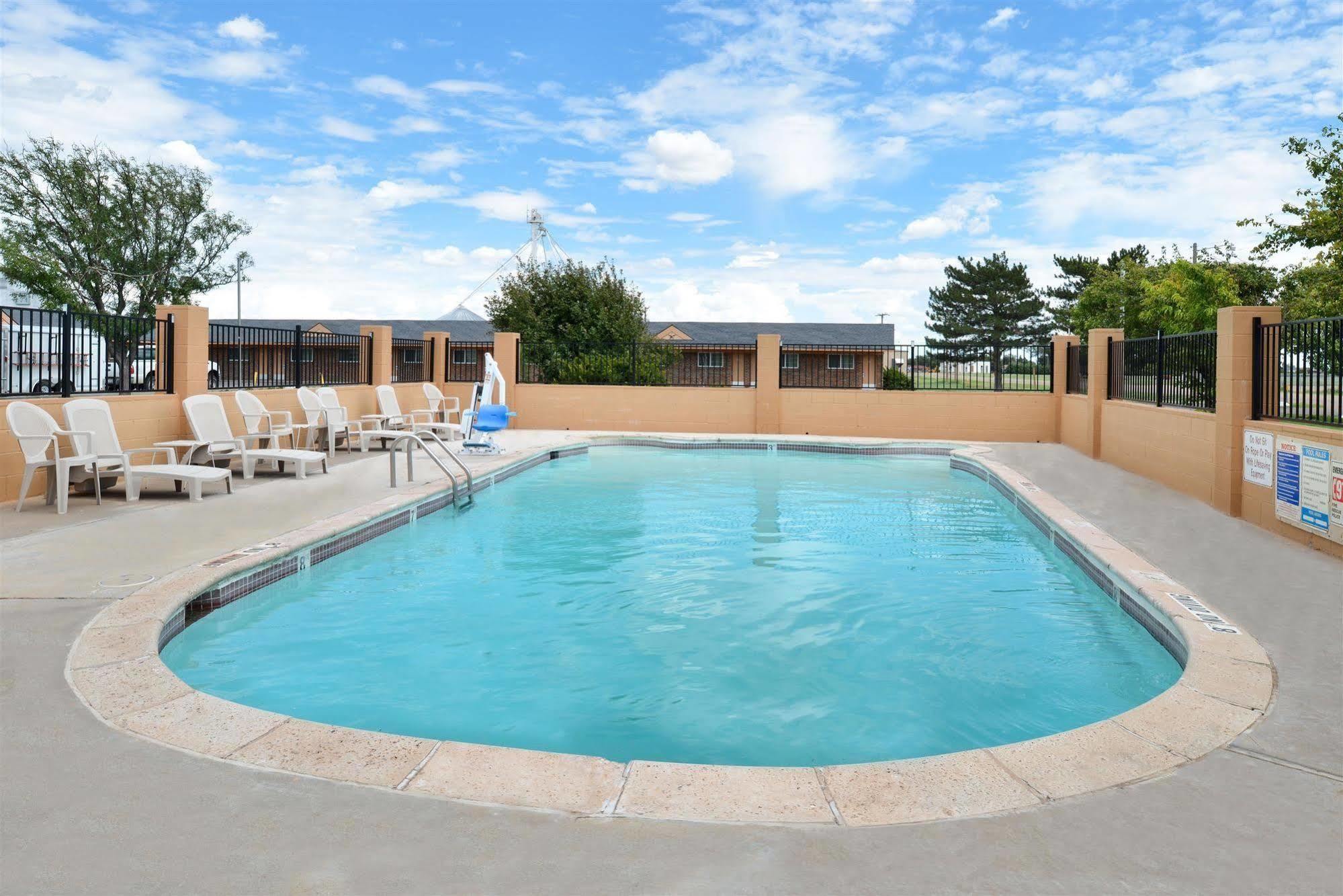 Route 66 Inn & Suites By Oyo Vega Tx Εξωτερικό φωτογραφία